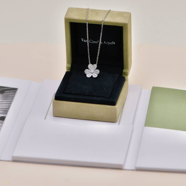 Preloved Authentic Full set Van Cleef Frivole Pavé Diamonds 18K White Gold Pendant Small Model