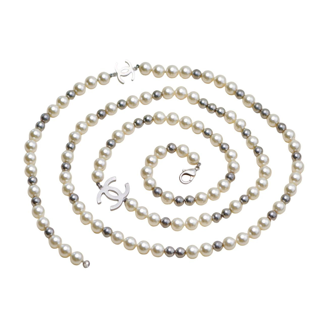 Preloved Authentic Chanel CC Sautoir Faux Pearl Long Chain Necklace