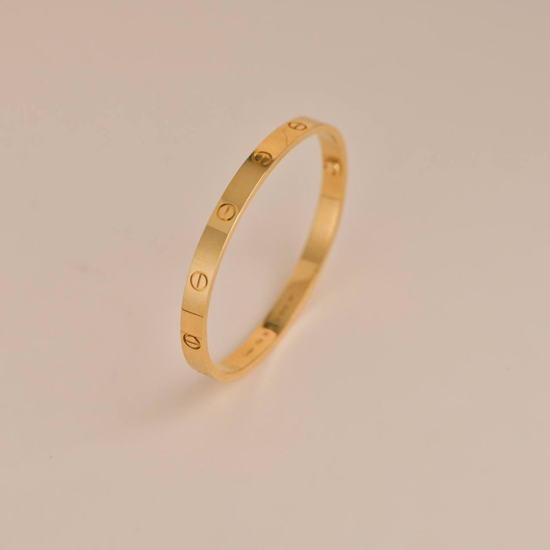 Cartier Love Bracelet 18K Yellow Gold Size 19