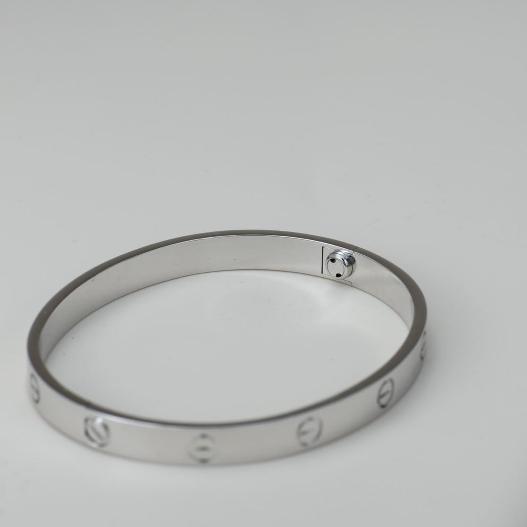 Cartier Love Bracelet 18K White Gold Size 18