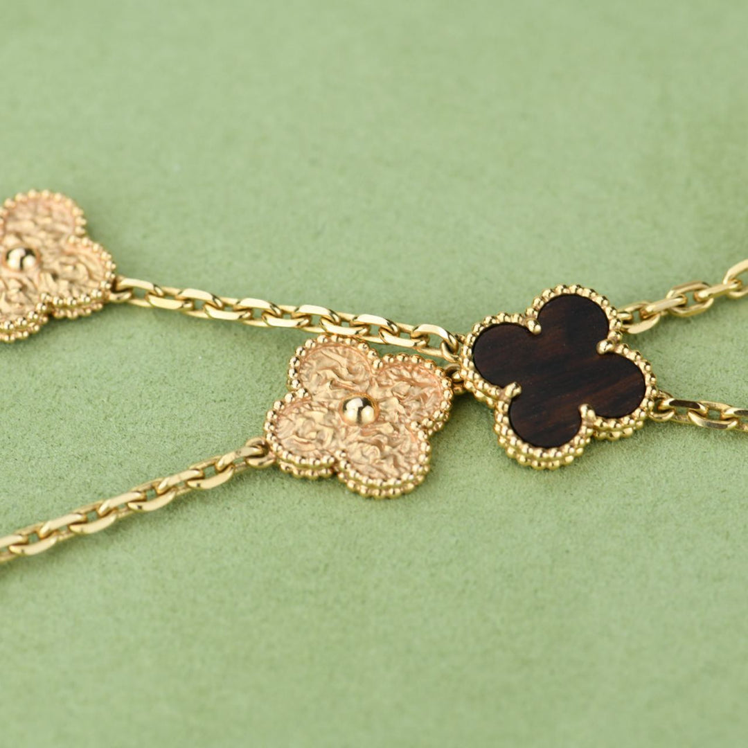 Van Cleef & Arpels Numbered Edition Vintage Alhambra Bois D’amourette Rose Gold 20-Motif Long Necklace