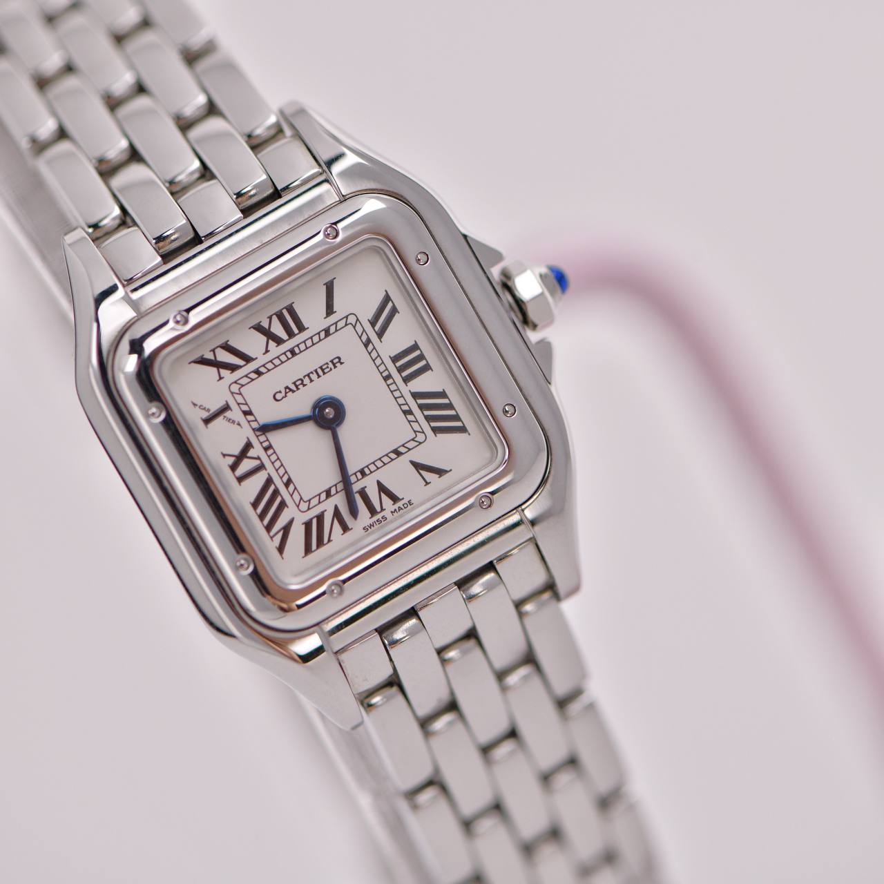 Panthère de best sale cartier watch