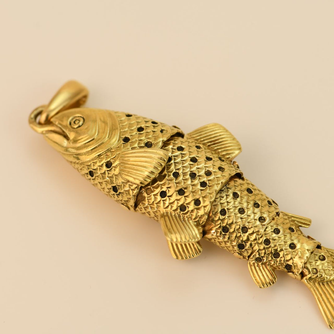 Early 20th century French Antiques 18K Yellow Gold Fish Pendant