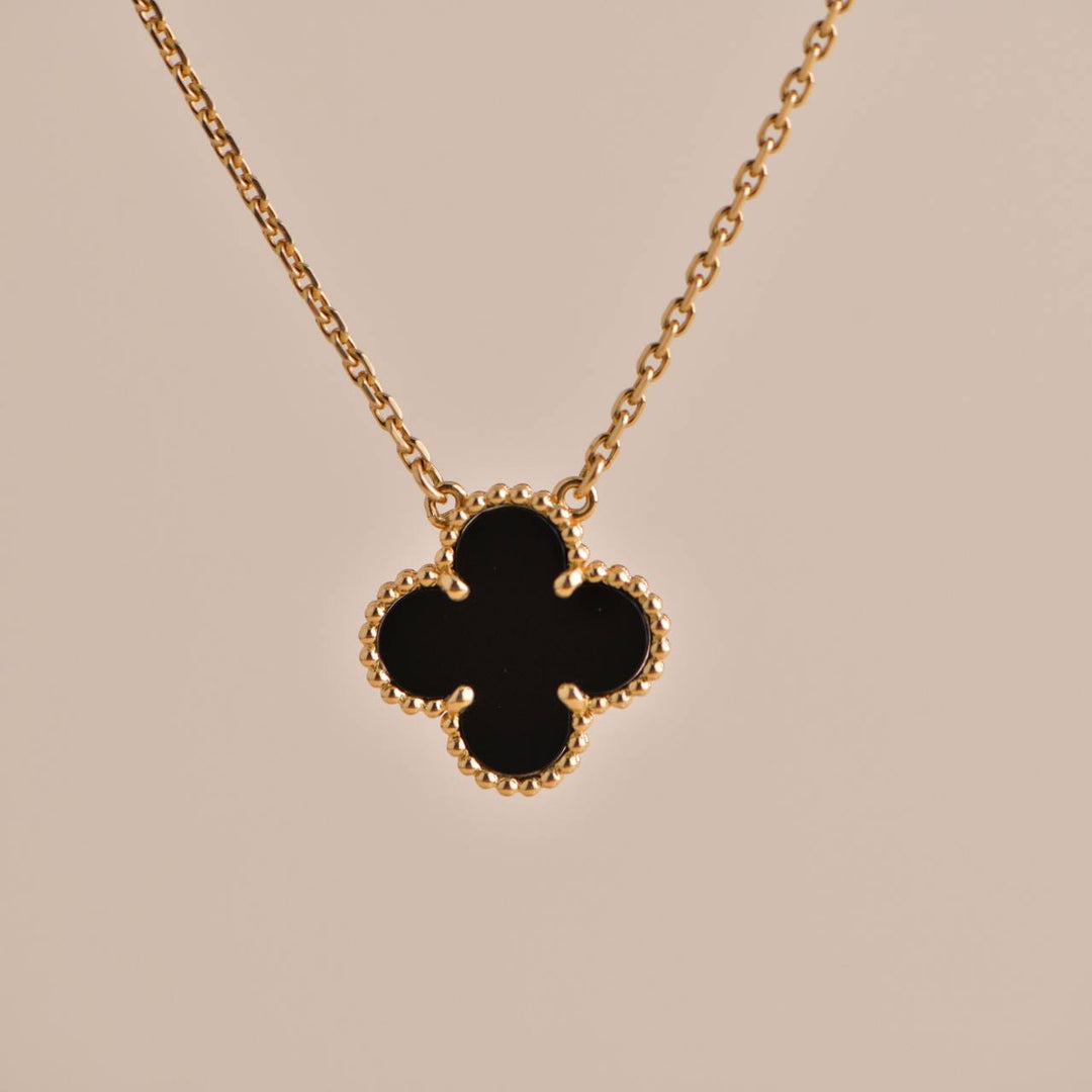 Van Cleef & Arpels Sweet Alhambra Pendant Necklace Review