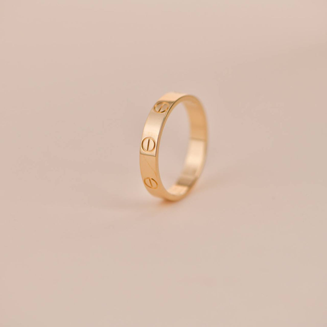 Classic pre-owned Cartier Love Wedding Band Ring YG Size 53,