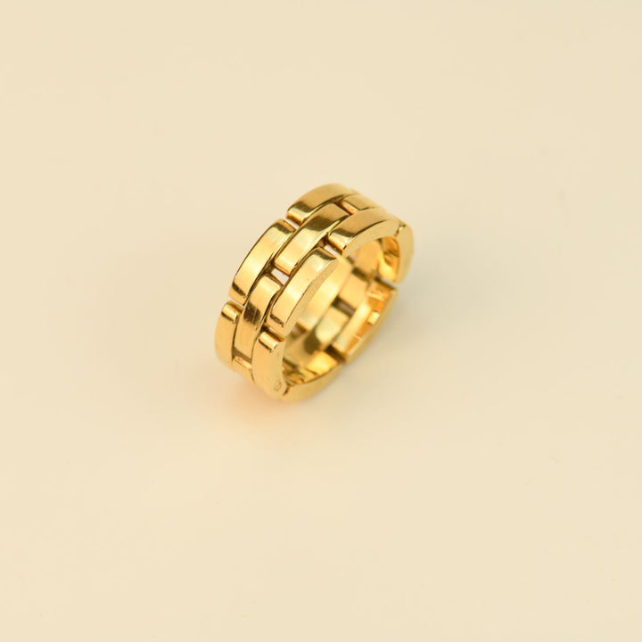 Cartier Maillon Panthere Yellow Gold Ring Size 52