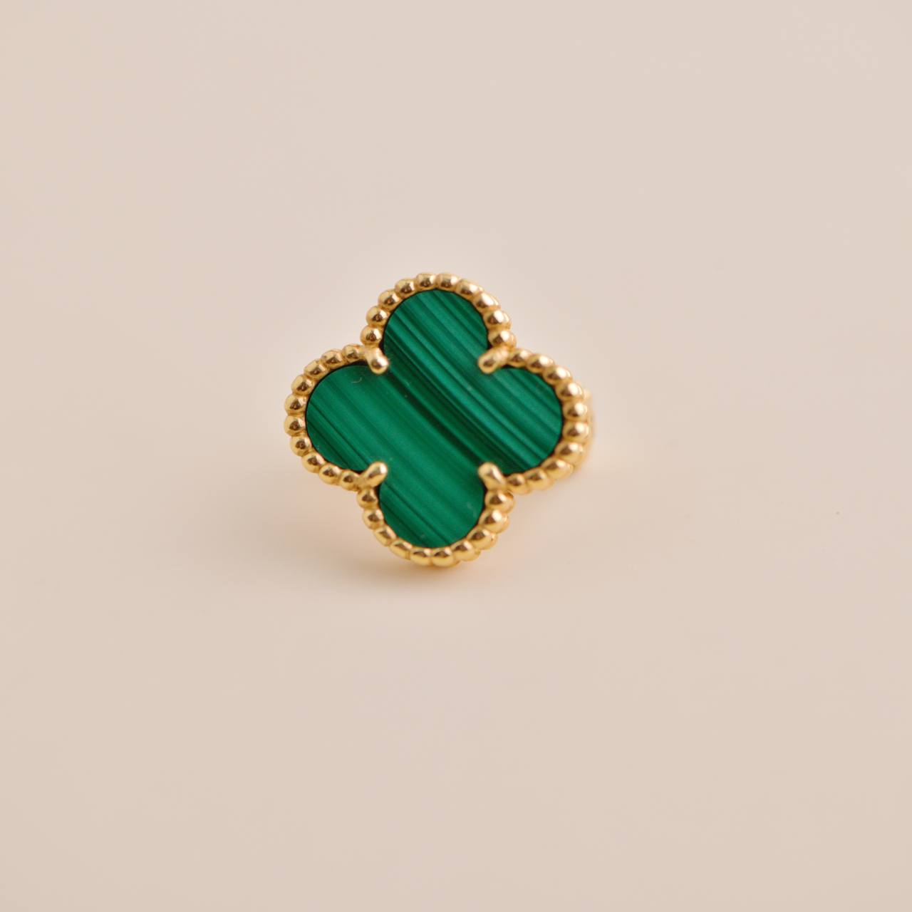 Van cleef 2025 malachite earrings