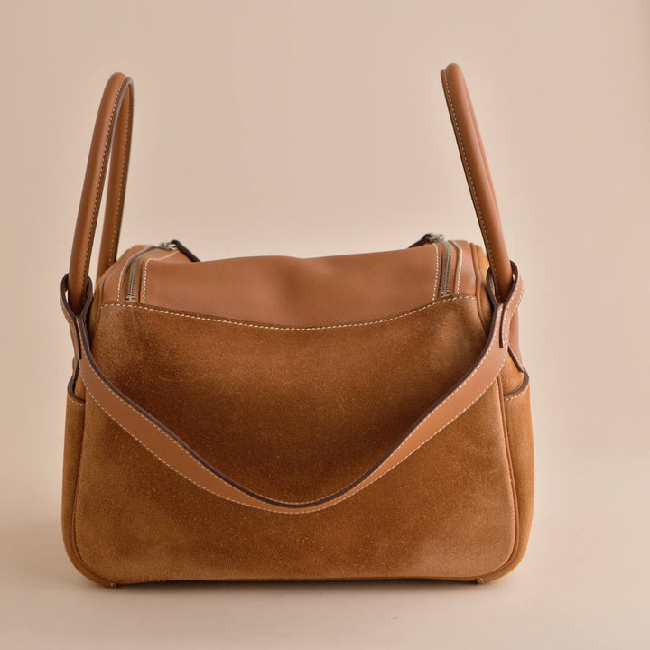 Pre-loved Hermès Lindy 26 Grizzly and Swift Leather Handbag