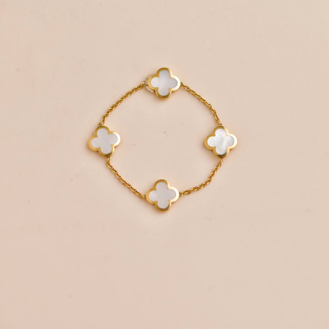 Pre-owned VCA Pure Alhambra Mother-of-Pearl Yellow Gold Bracelet