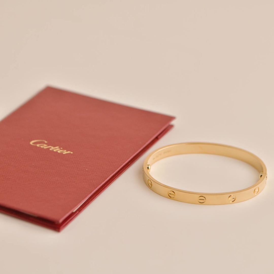 Second Hand Cartier Love 18K Yellow Gold Bracelet Size 18