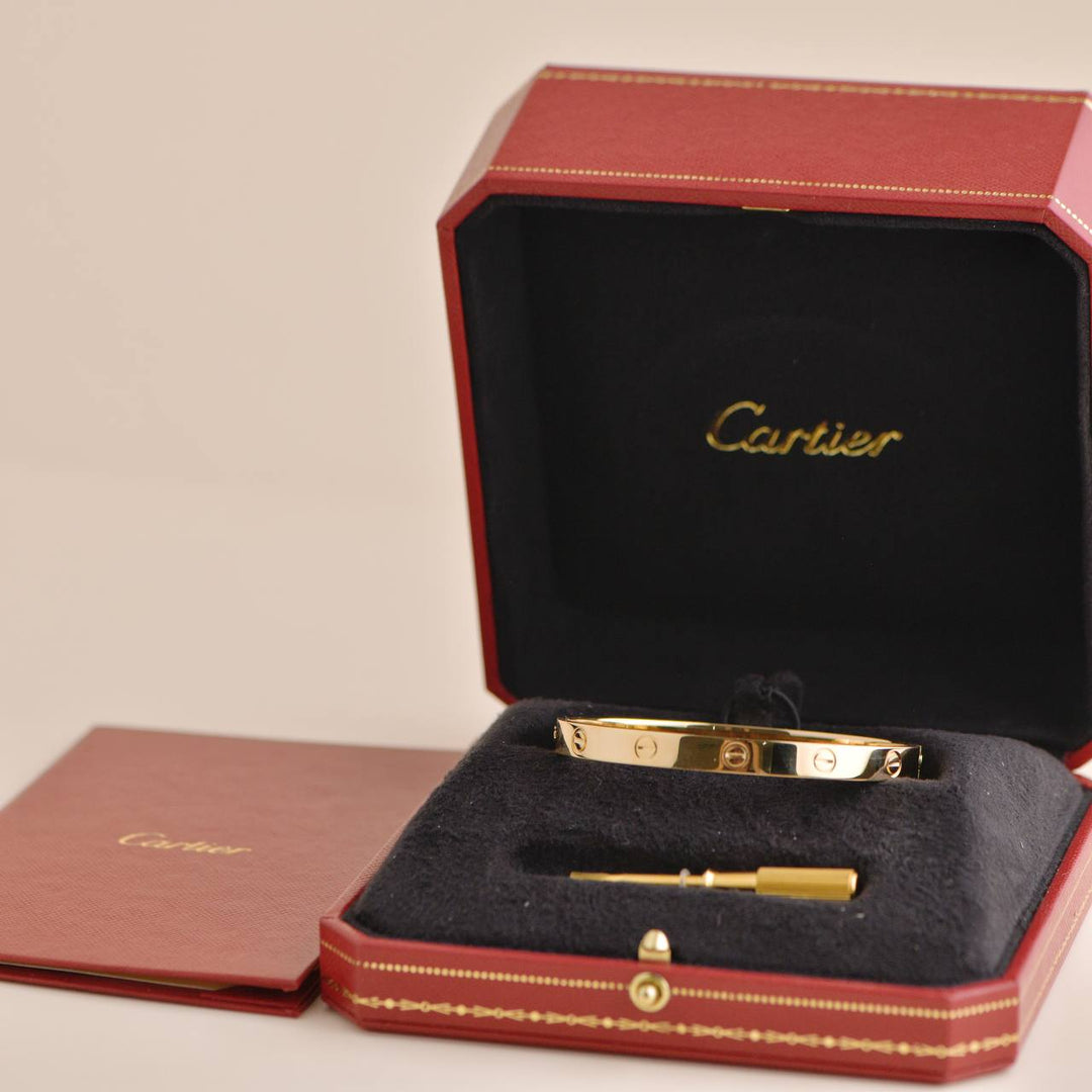 Pre-owned Cartier Love 18K Yellow Gold Bracelet Size 18