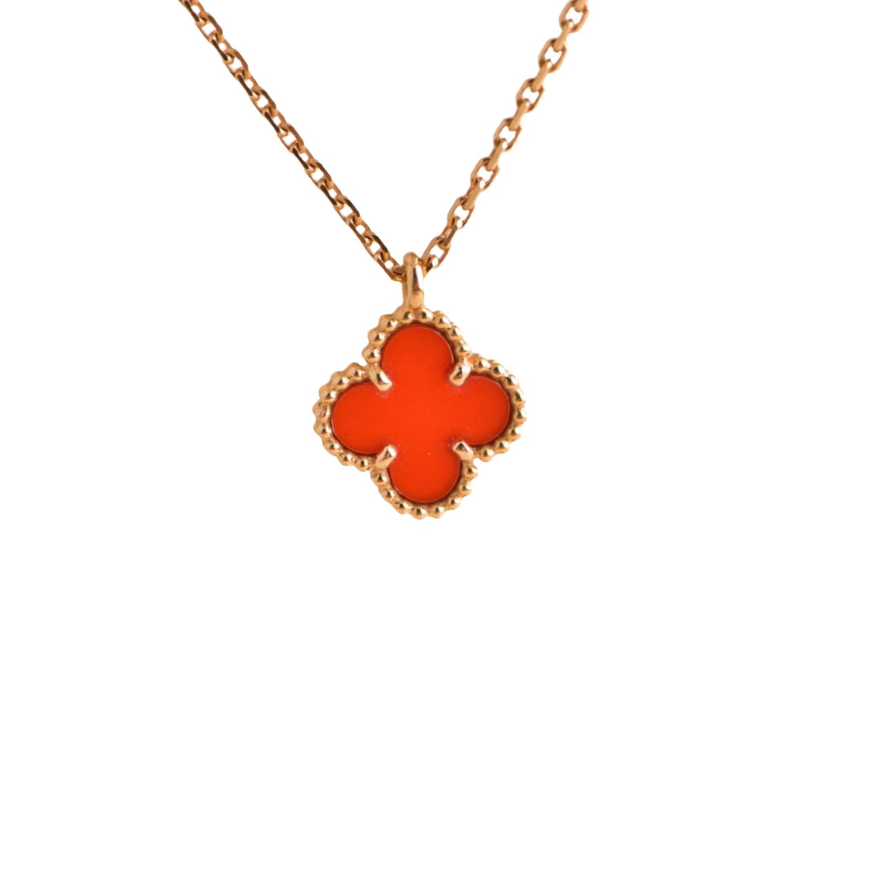 Van cleef sweet alhambra pendant hotsell