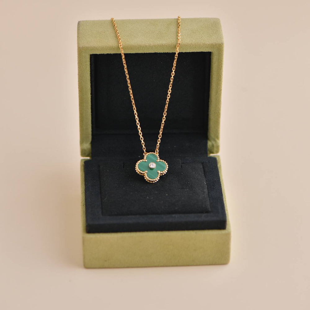 Pre-owned Van Cleef & Arpels Vintage Alhambra 2013 Diamond Malachite Pendant Necklace