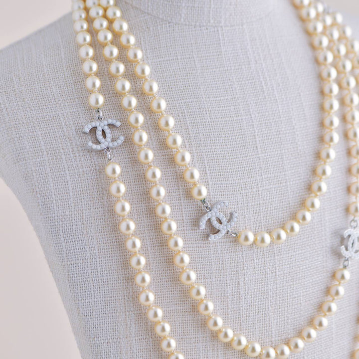 Second Hand Chanel Three CC Logo Faux Pearl Sautoir Long Necklace