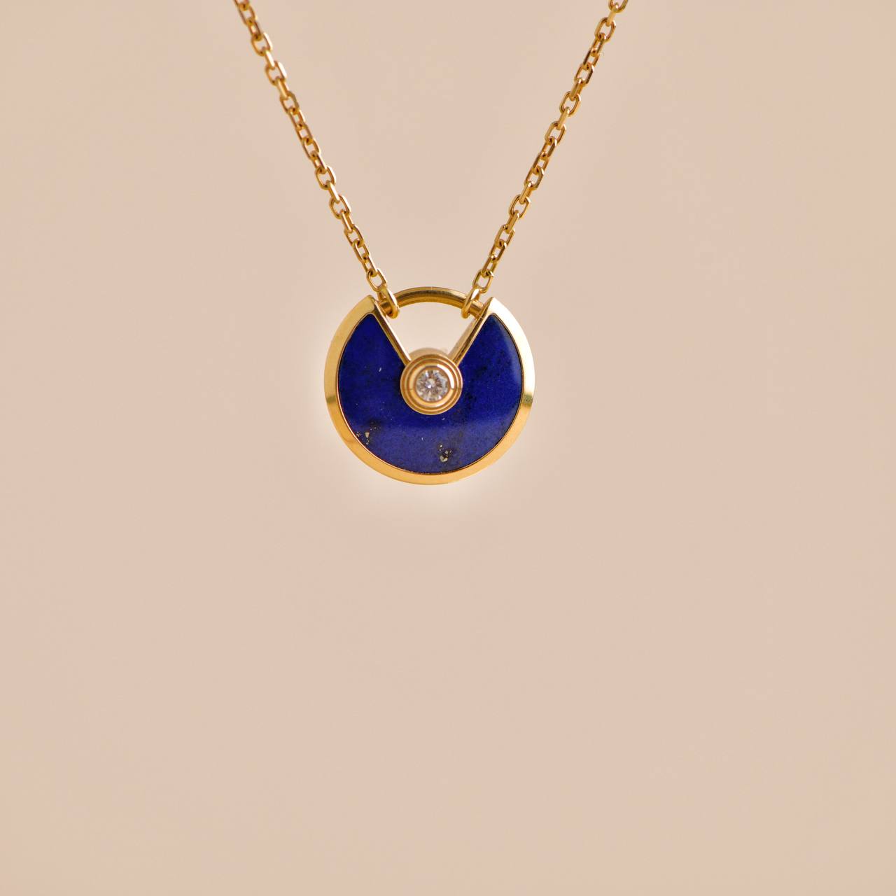 Cartier Amulette De Cartier 18K Yellow Gold Lapis Lazuli Pendant Neckl Dandelion Antiques