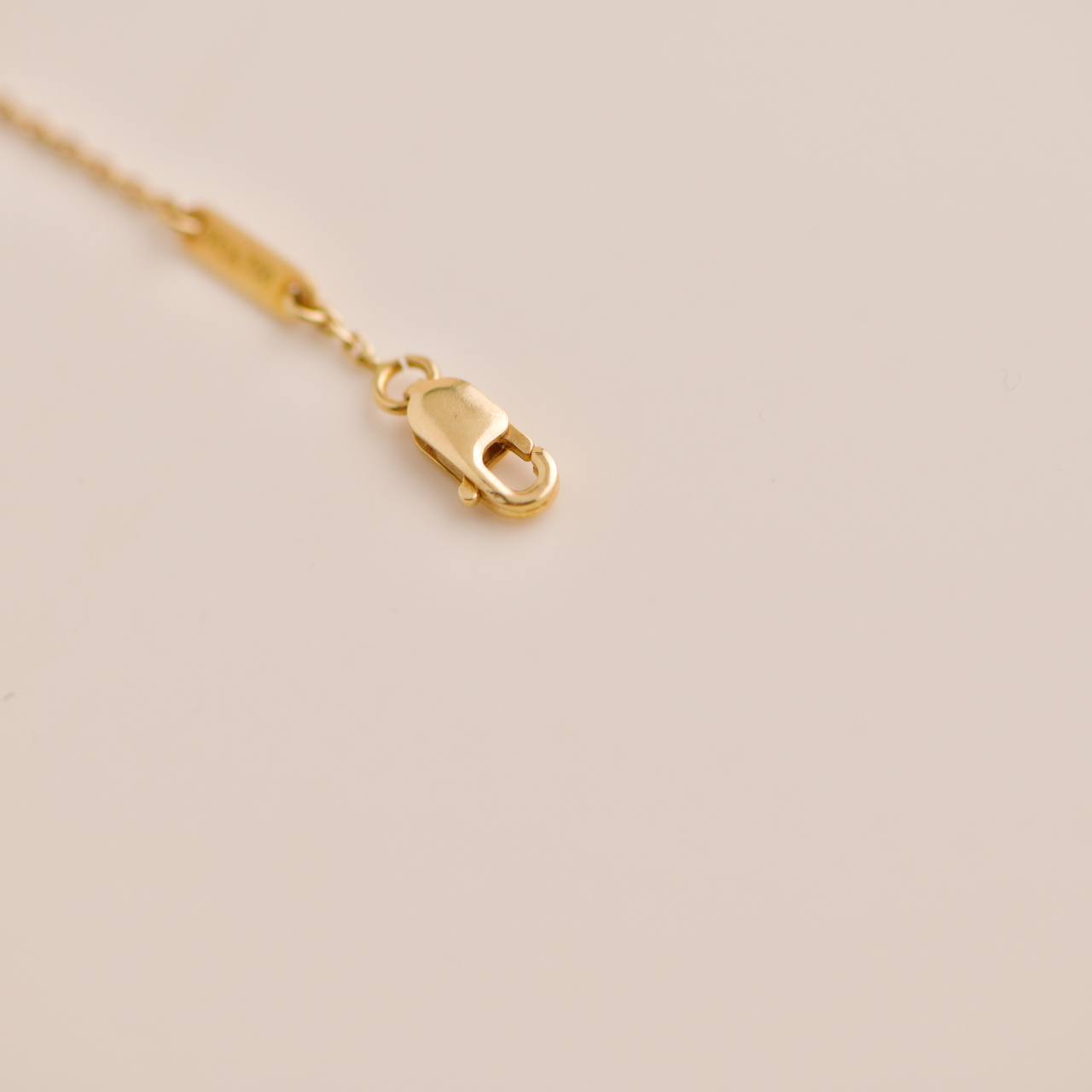 Van Cleef & Arpels Sweet Alhambra 18K Yellow Gold White Mother-of