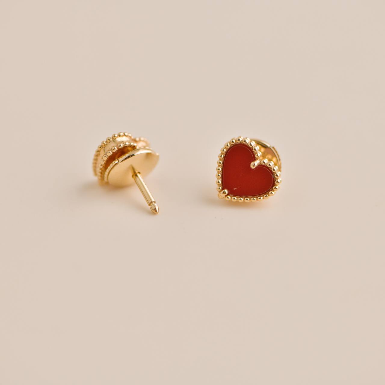 2024 18K Yellow Gold ALHAMBRA Red Carnelian Earrings