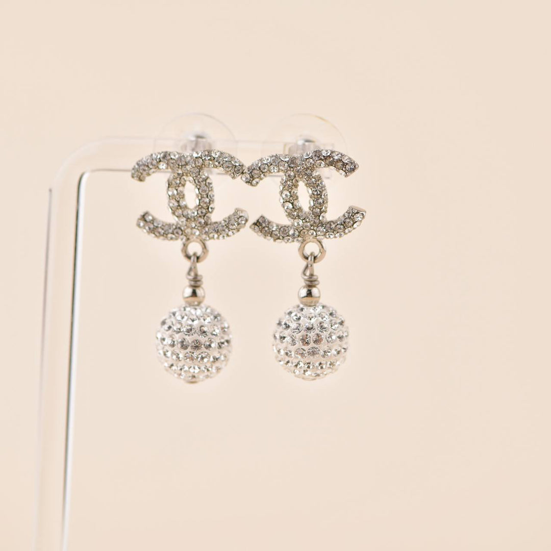 Second Hand Chanel encrusted crystal CC drop earrings