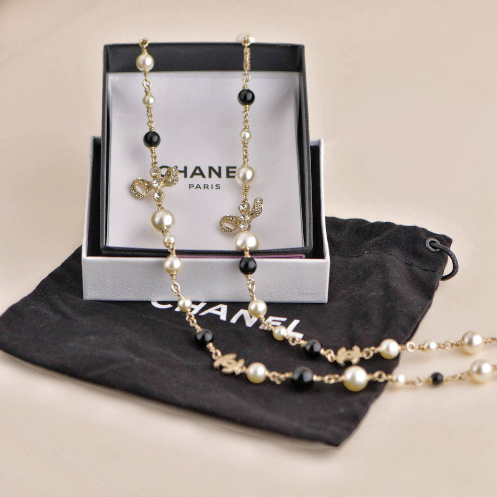 Pre-owned Chanel CC Faux Pearl Crystal and Bead Long Necklace 