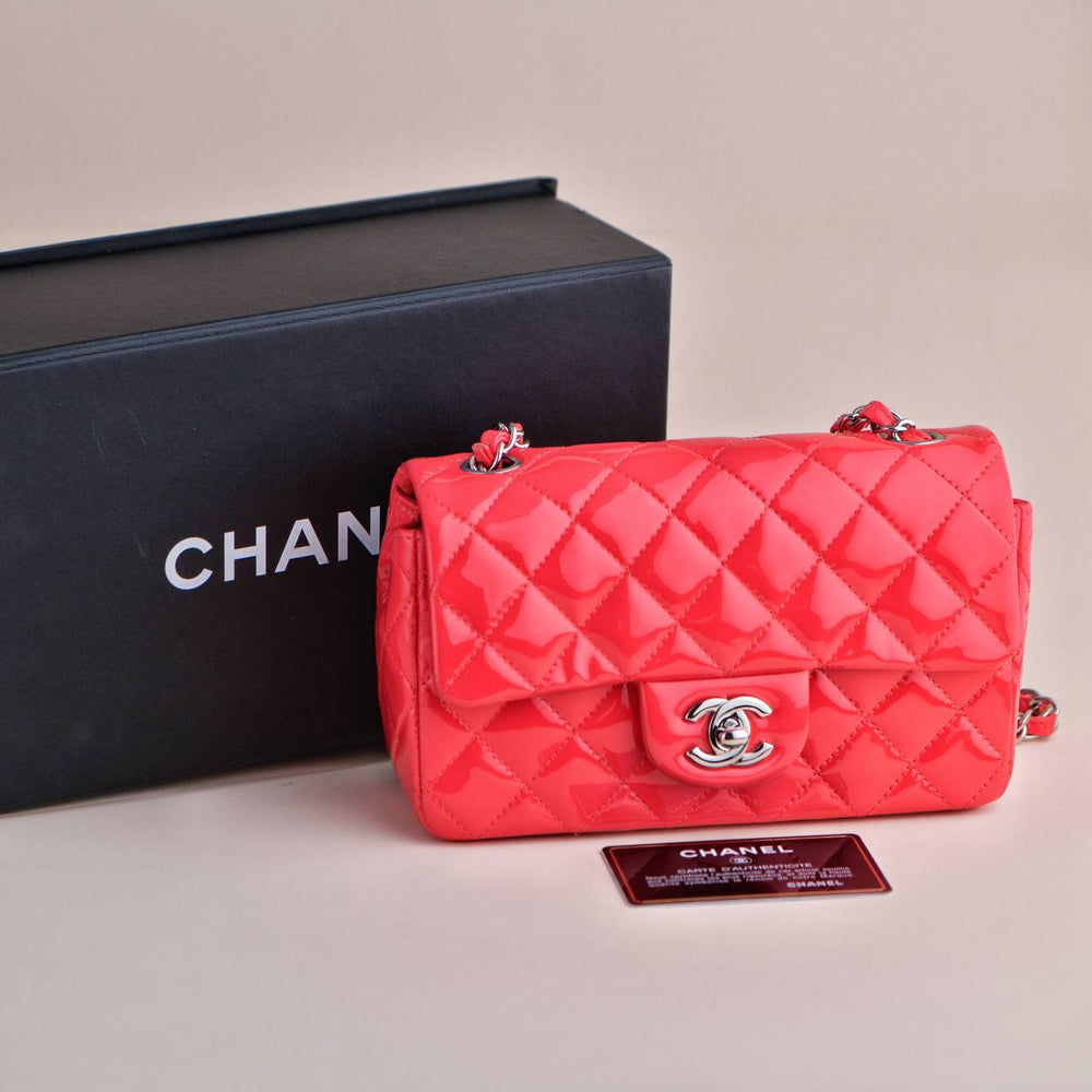 Preowned Chanel Patent Pink Bag