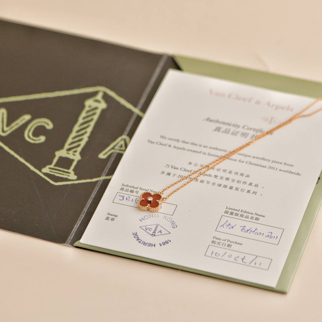 preloved Van Cleef & Arpels Carnelian Diamond 18K Rose Gold 2011 Holiday Pendant