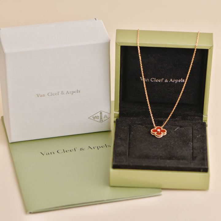 preloved Van Cleef & Arpels Carnelian Diamond 18K Rose Gold 2011 Holiday Pendant