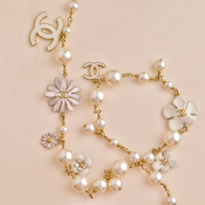 Second Hand Chanel CC Enamel Camellia Flower Long Necklace