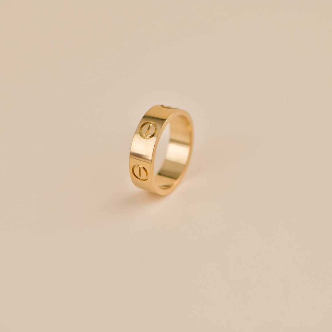 Second Hand Cartier Love 18K Yellow Gold Ring Size 50