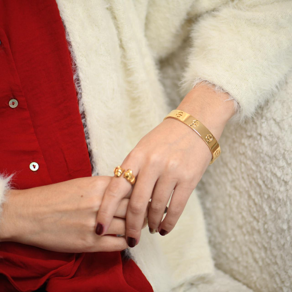 Second Hand Cartier Love Bangle 18k Yellow Gold Wide XL Size 19