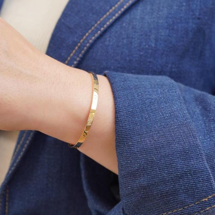 Cartier Love 18k Yellow Gold Size 17 Bracelet Small Model