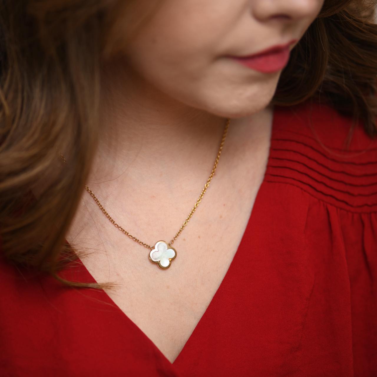 Van Cleef & Arpels Pure Alhambra Mother of Pearl 18K Yellow Gold