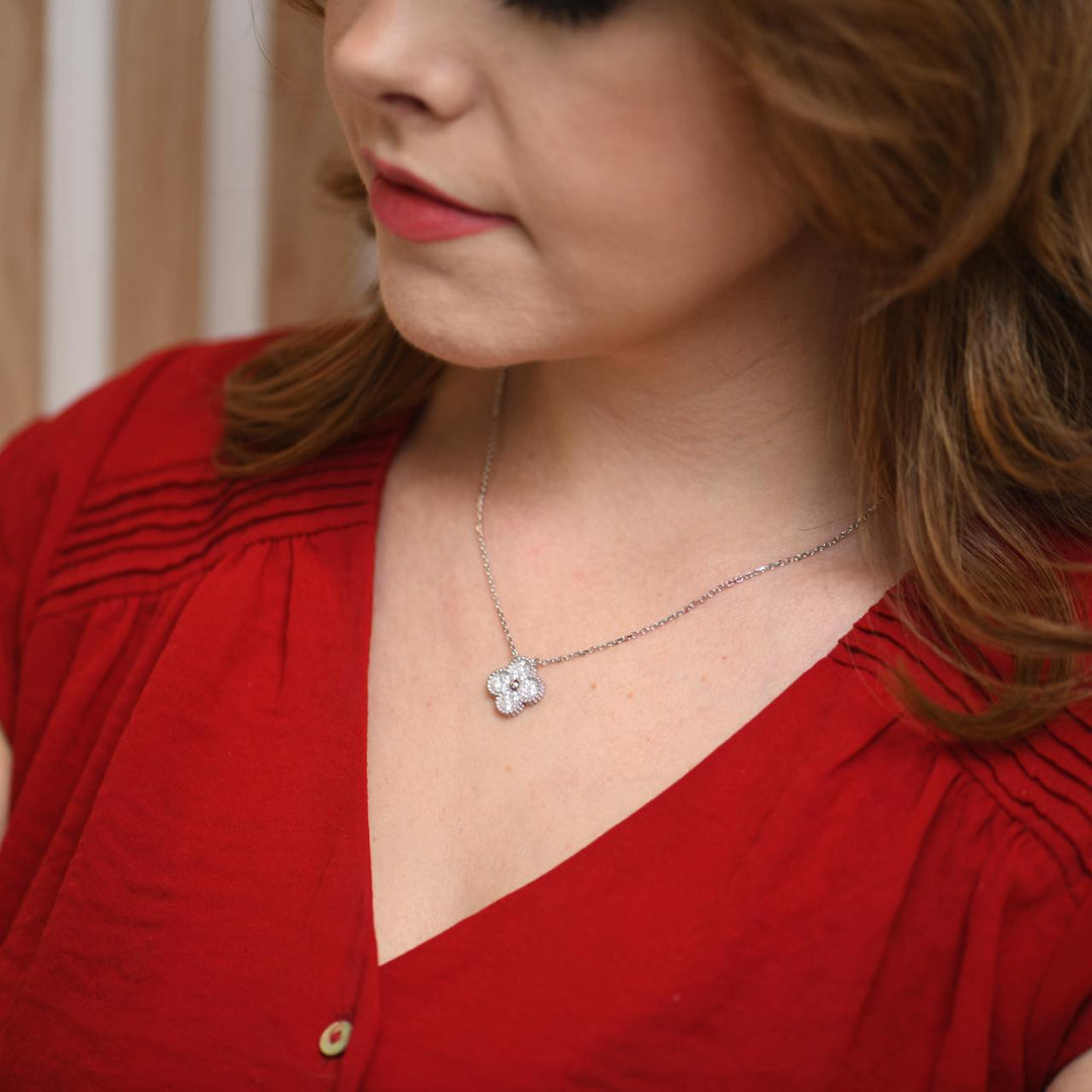 HOT Vca Sweet Alhambra Diamond Necklace White Gold Vca