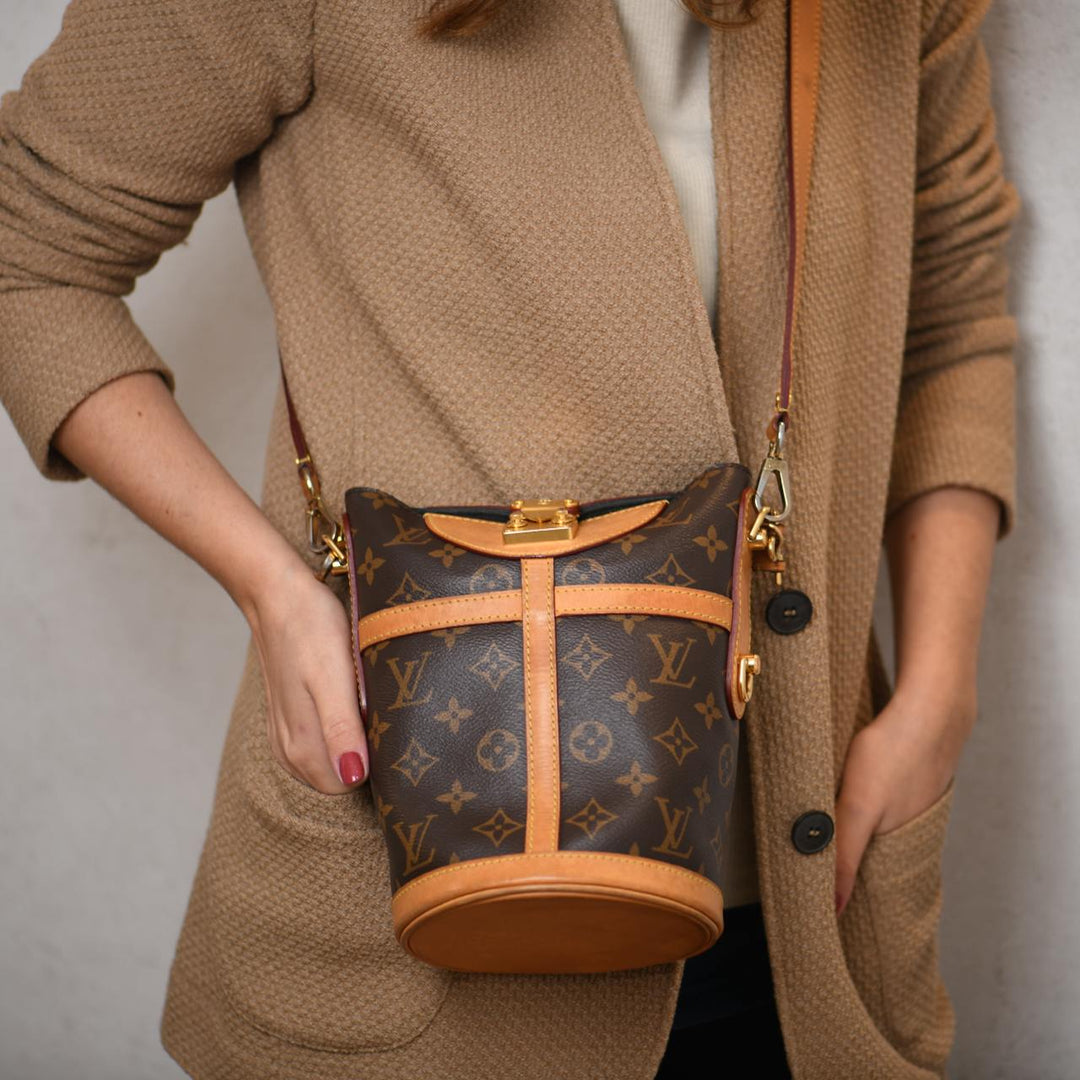 Louis Vuitton Duffle Tops Monogram Canvas Handbag – Dandelion Antiques
