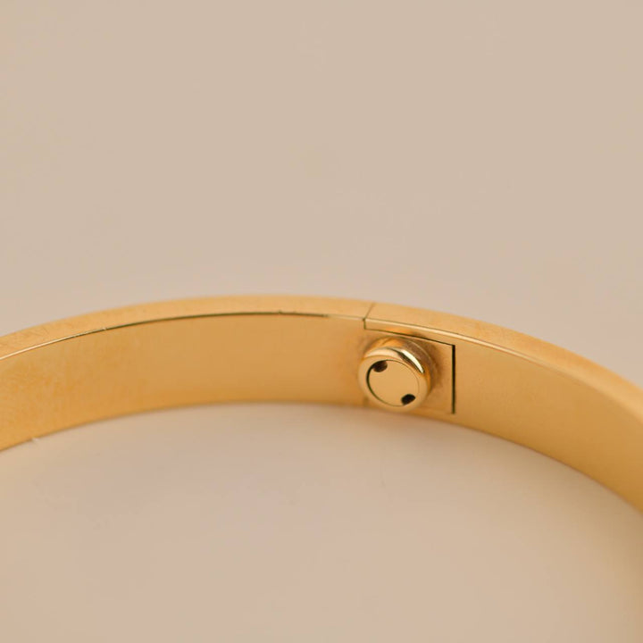 Cartier Love 18K Yellow Gold Bracelet Size 19