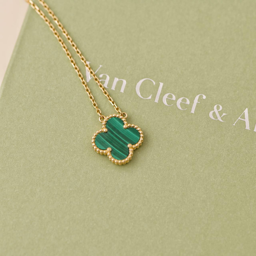 Preloved Van Cleef Vintage Alhambra Malachite 18K Yellow Gold Pendant Necklace