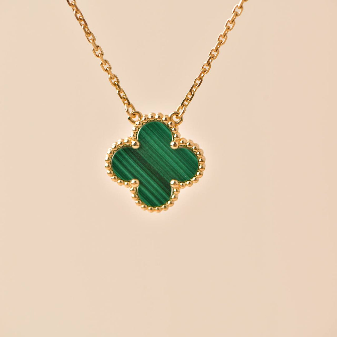 Preowned VCA Vintage Alhambra Malachite 18K Yellow Gold Pendant Necklace 