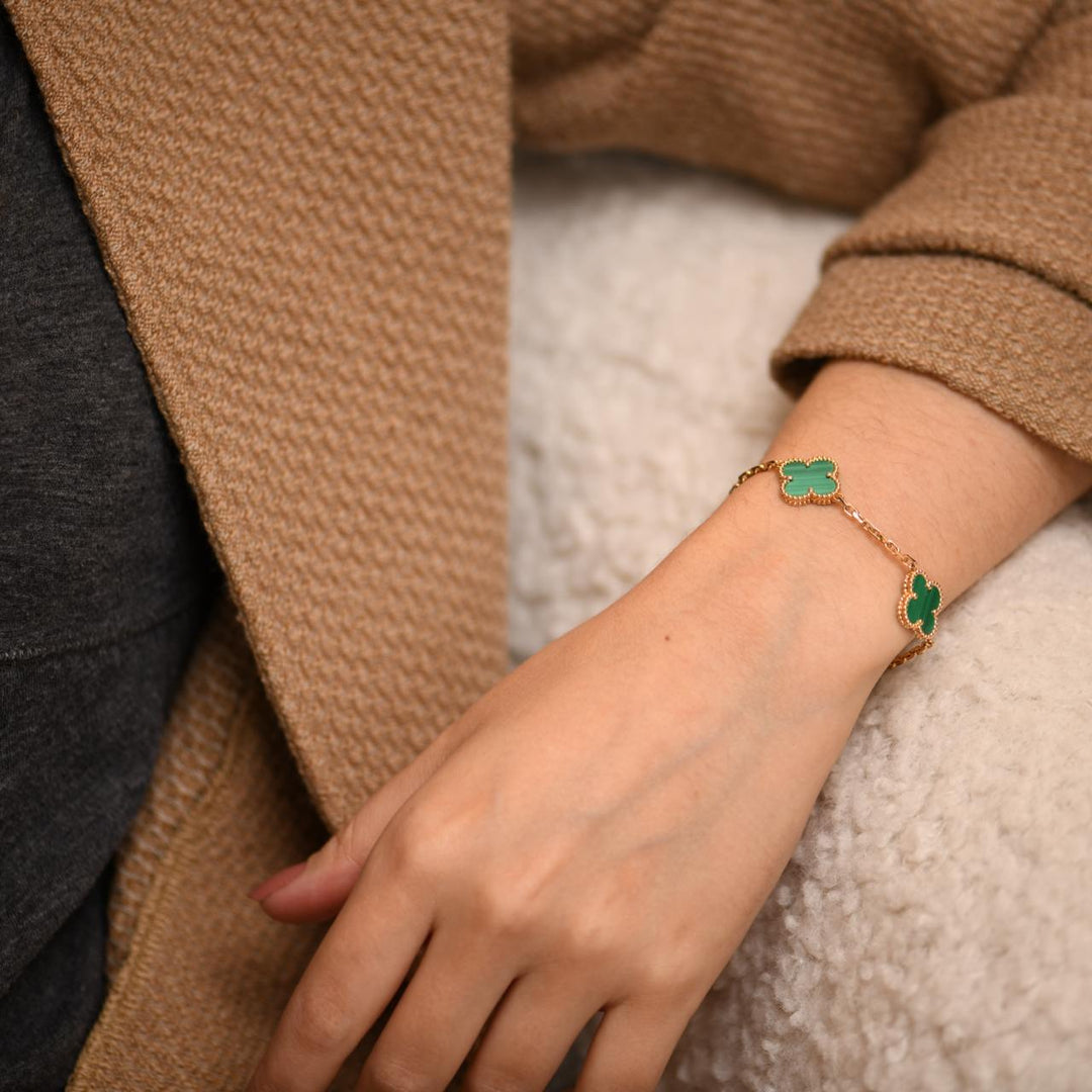 Van Cleef Arpels Vintage Alhambra Malachite Motif 18K Yellow