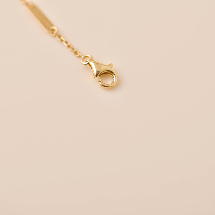 Preowned Van Cleef Vintage Alhambra Mother of Pearl 18K Yellow Gold Pendant Necklace