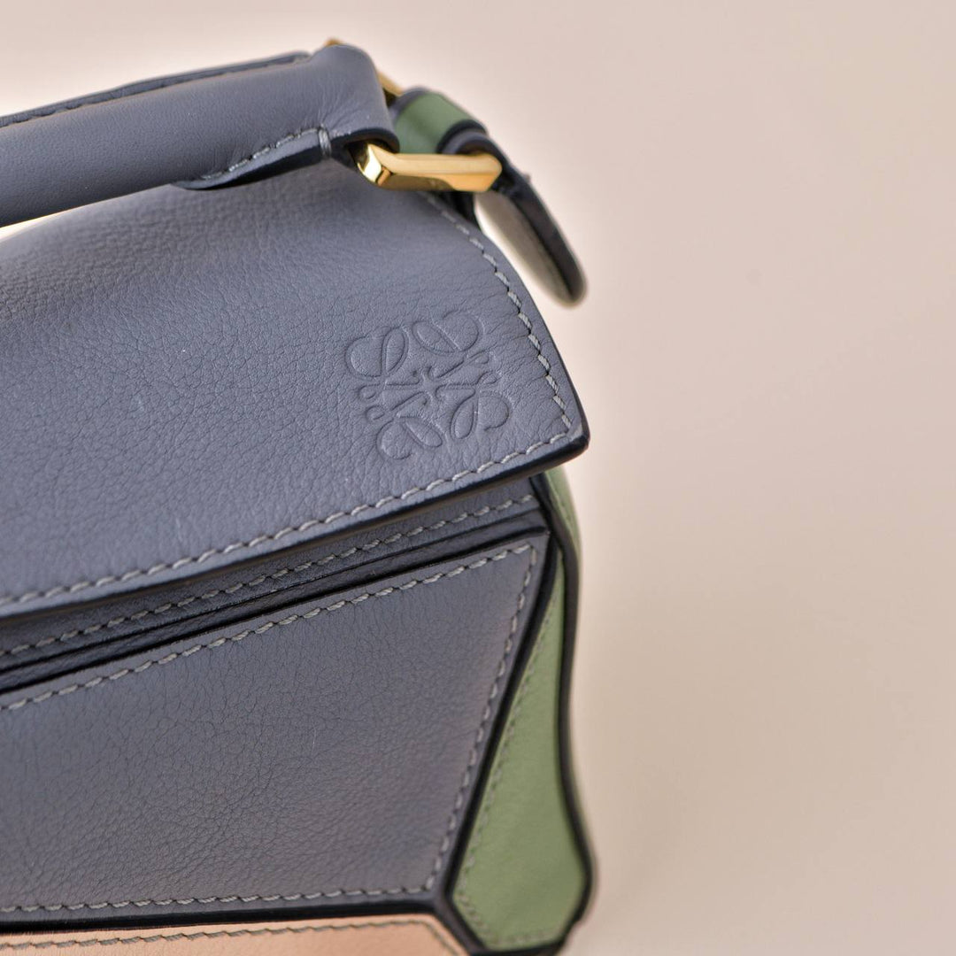 Second Hand Loewe Puzzle Mini Leather Bag