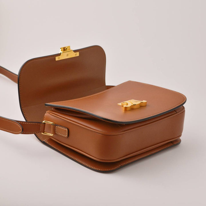 Celine Triomphe Classique Tan Leather Medium Handbag – Dandelion