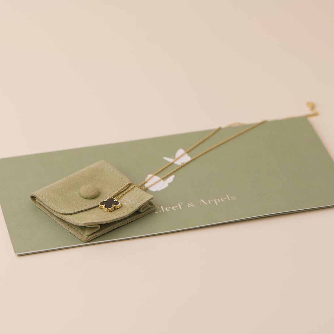 Pre loved Van Cleef & Arpels Vintage Alhambra Onyx 18K Yellow Gold Pendant Necklace 