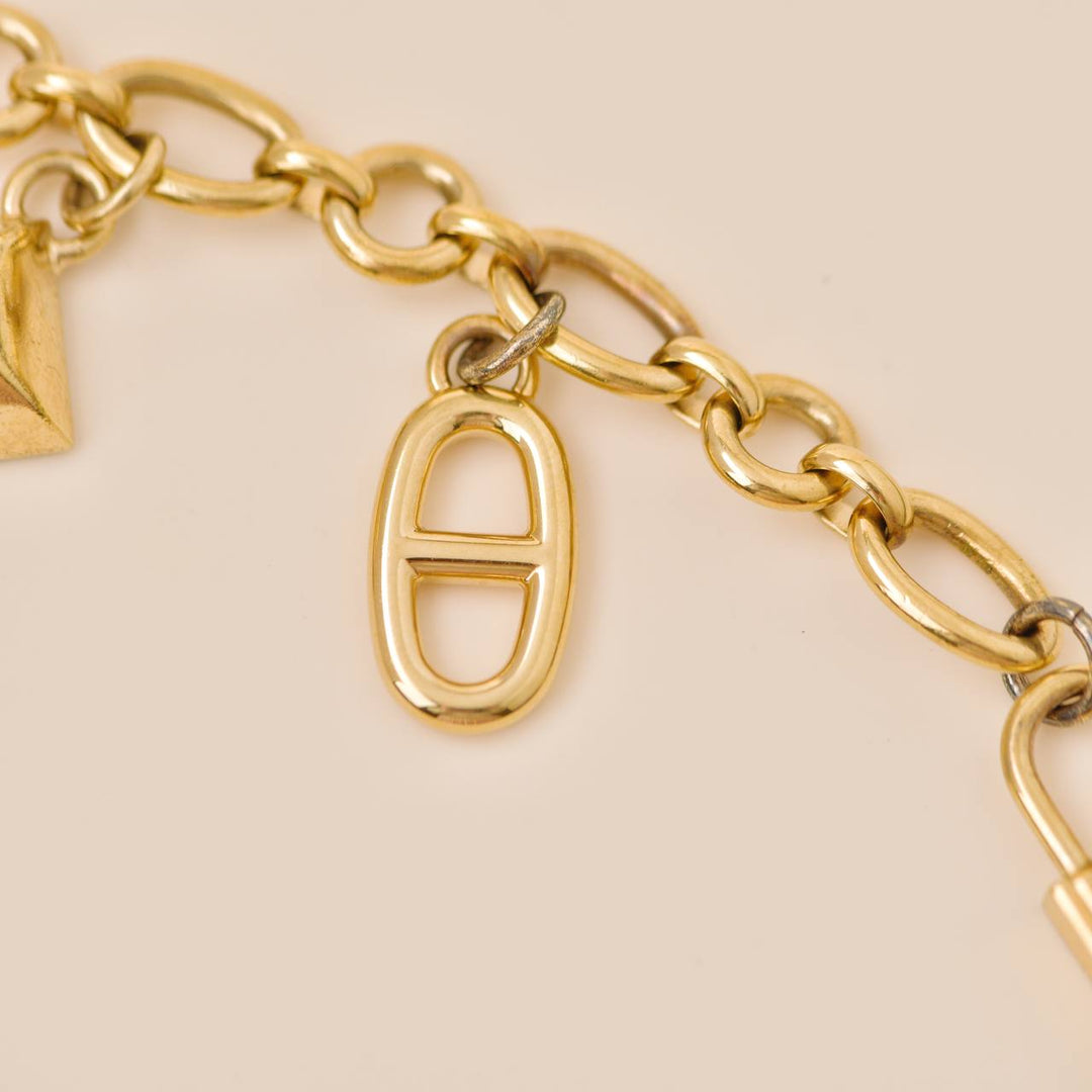 Second Hand Hermès Kelly Olga Gold-Plated Bag Charm 