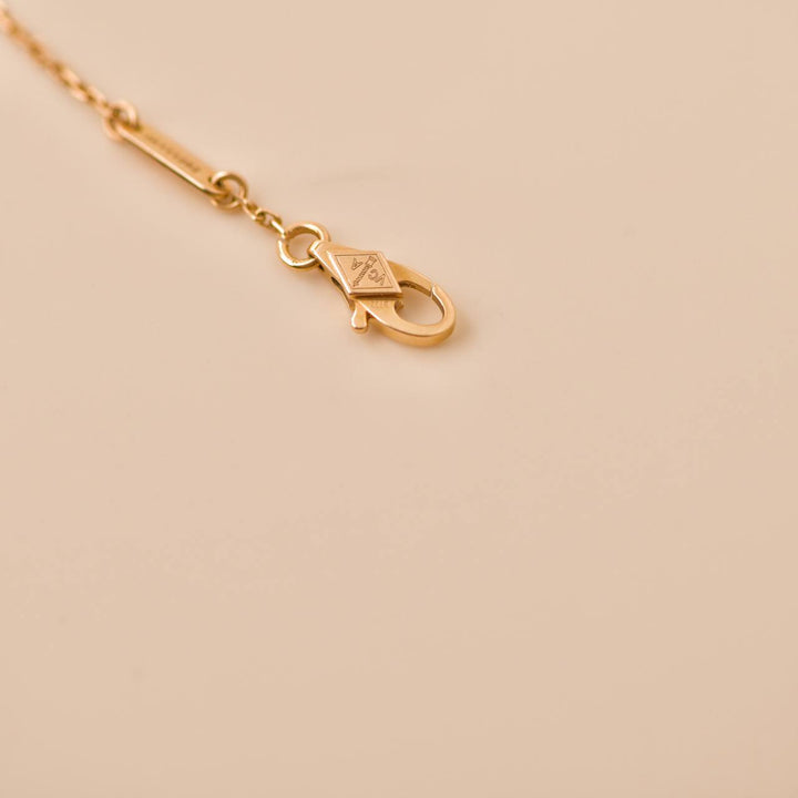 Second Hand Van Cleef Sweet Alhambra Carnelian Heart 18K Rose Gold Bracelet