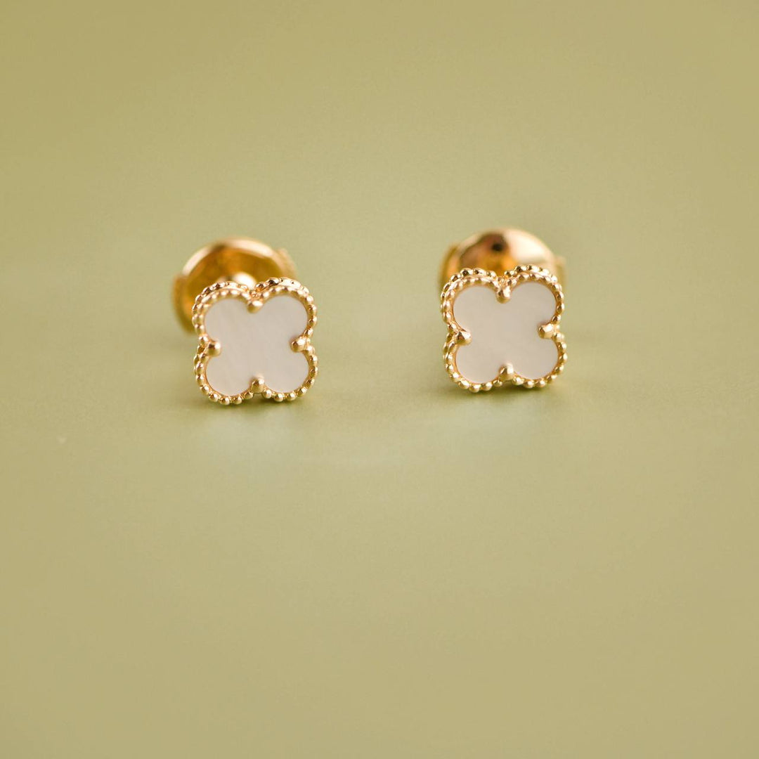 Second Hand Van Cleef & Arpels Sweet Alhambra Mother of Pearl 18K Yellow Gold Earrings