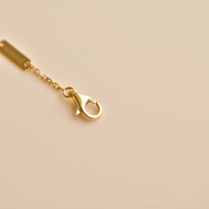 Preowned Van Cleef Vintage Alhambra Mother of pearl 18K Yellow Gold Pendant Necklace