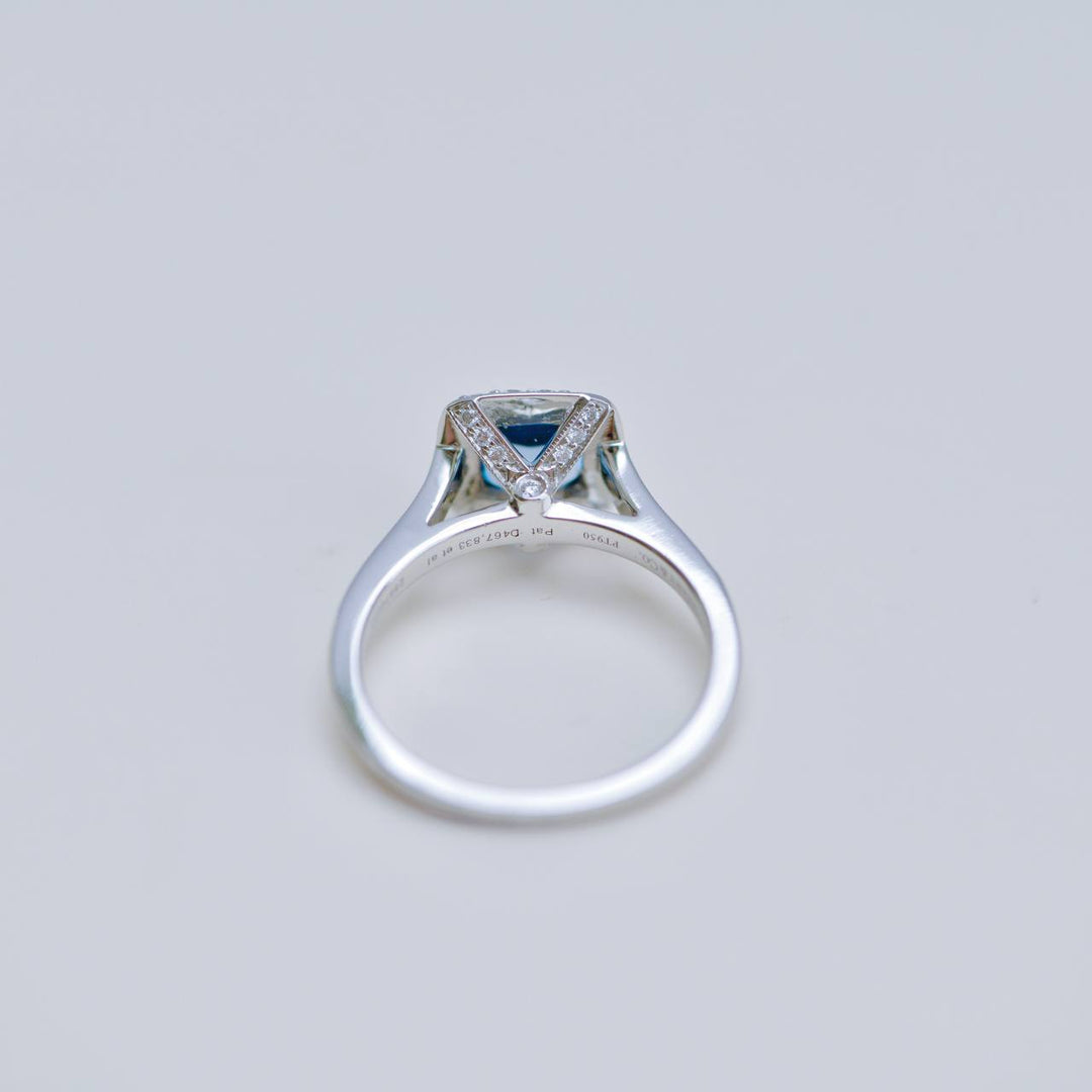 Second Hand Tiffany & Co. Platinum Aquamarine and Diamond Ring 