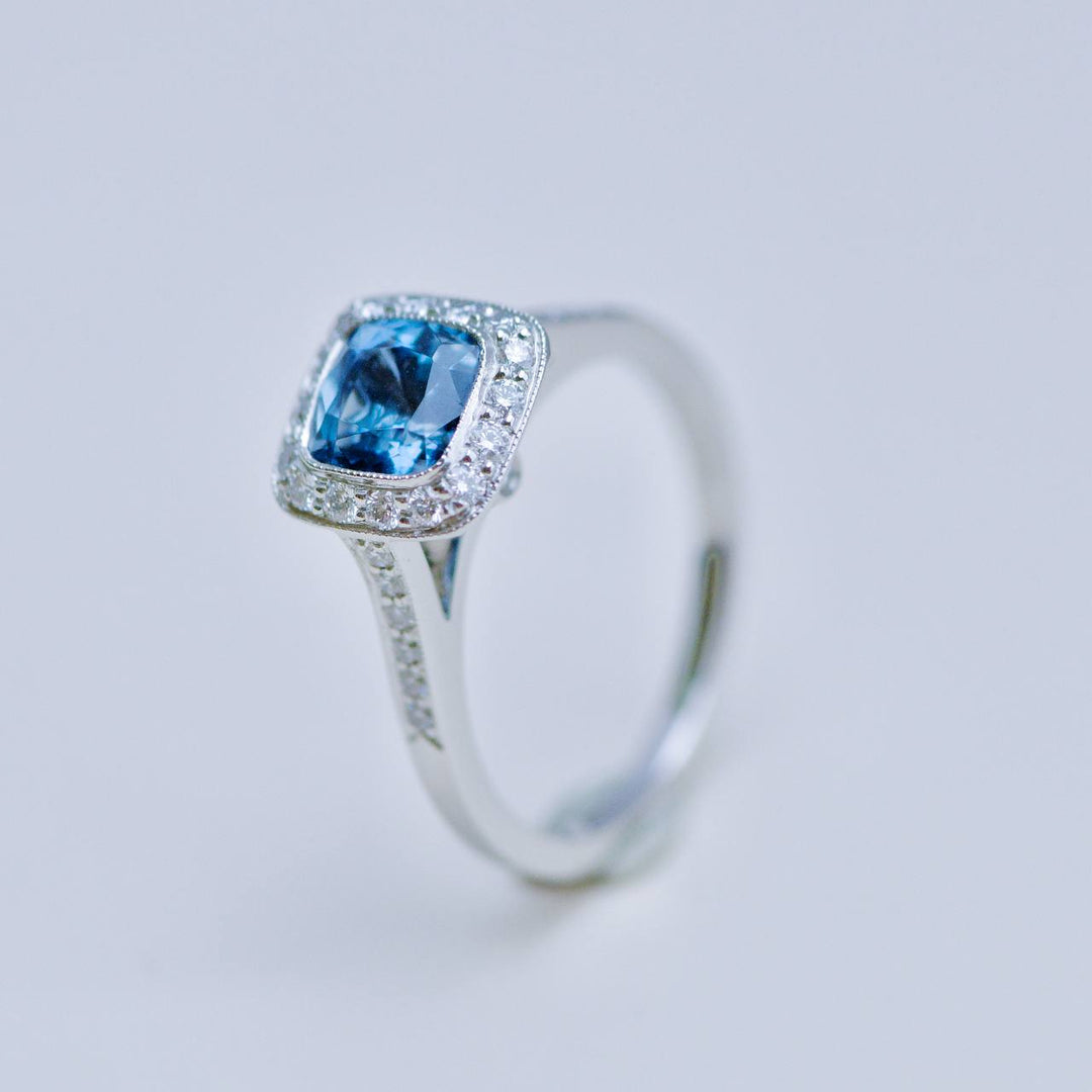 Preloved Tiffany & Co. Platinum Aquamarine and Diamond Ring 