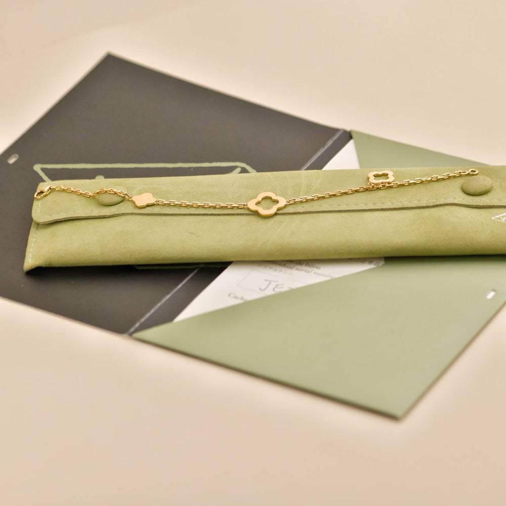 Preowned Van Cleef & Arpels Byzantine Alhambra 18K Yellow Gold Bracelet