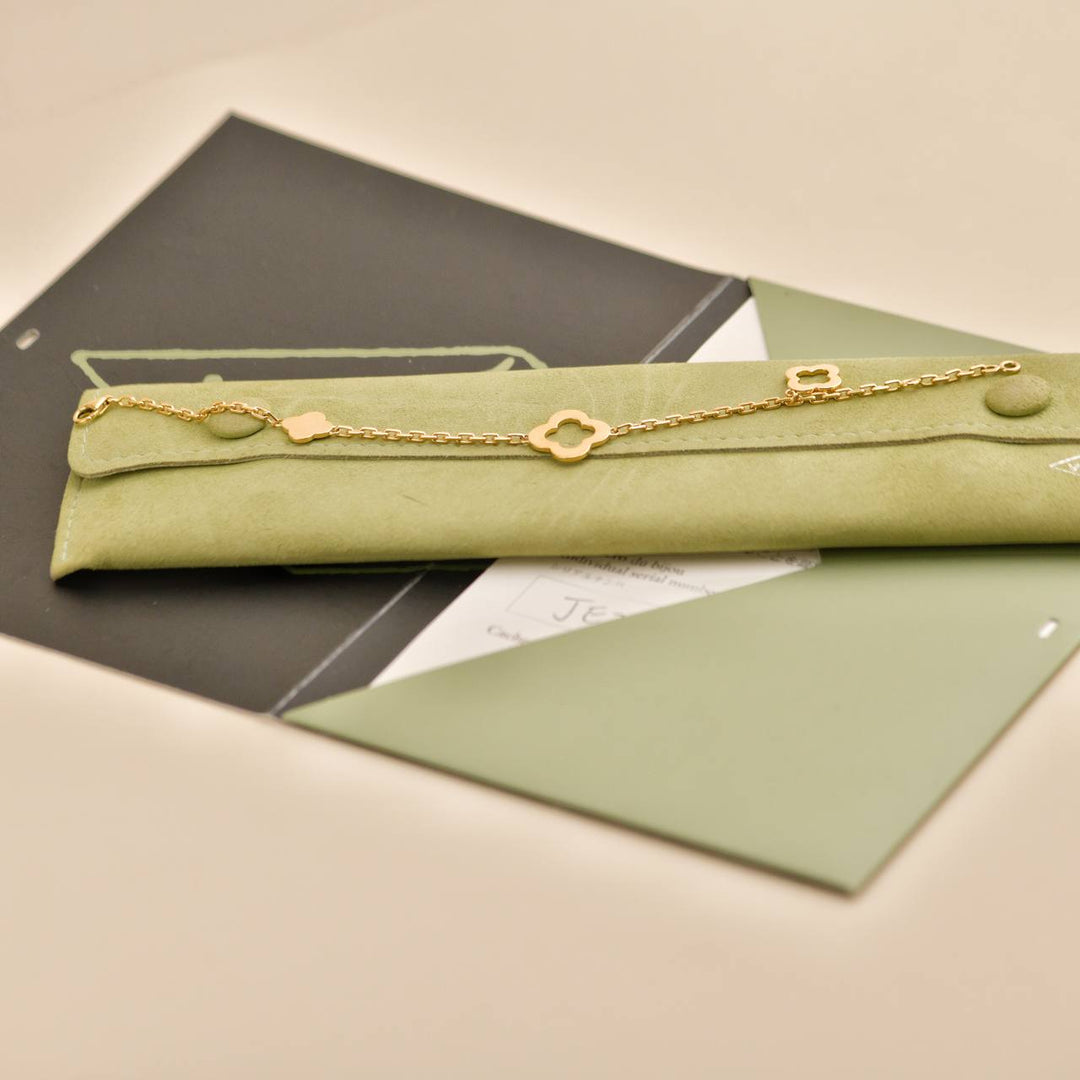 Preowned Van Cleef & Arpels Byzantine Alhambra 18K Yellow Gold Bracelet