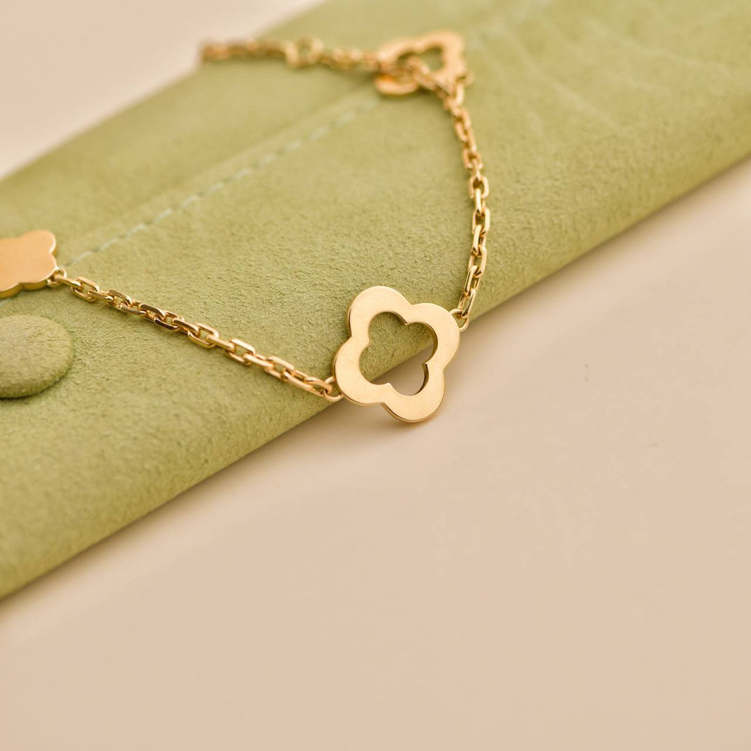 Used Van Cleef & Arpels Byzantine Alhambra 18K Yellow Gold Bracelet